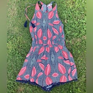 🦋🦋Joy Joy Women’s Sleeveless Romper Size S 💙💙